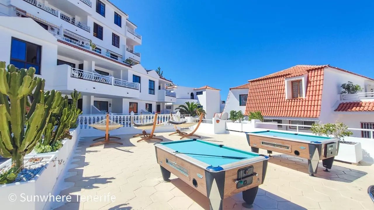 Diamantes - Relaxing Tenerife Getaway - Heated Pool - Los Cristianos Los Cristianos  Apartment Los Cristianos (Tenerife)