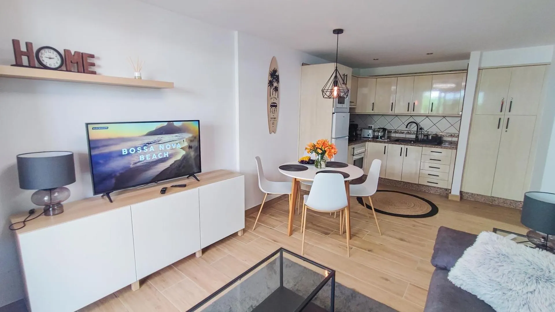 Apartment Diamantes - Relaxing Tenerife Getaway - Heated Pool - Los Cristianos Los Cristianos  Spain